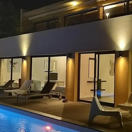 Gaia Holiday home